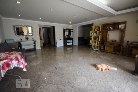 Apartamento à venda com 330m², 4 quartos e 4 vagasSala