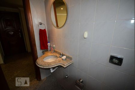 Apartamento à venda com 330m², 4 quartos e 4 vagasLavabo
