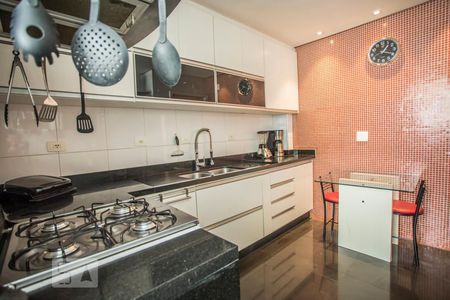 Apartamento à venda com 100m², 3 quartos e 1 vagaCozinha - Armários