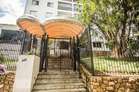 Apartamento à venda com 100m², 3 quartos e 1 vagaFachada