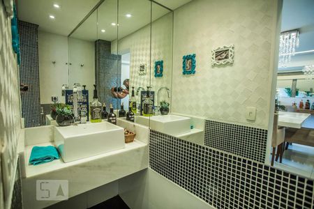 Apartamento à venda com 100m², 3 quartos e 1 vagaLavabo
