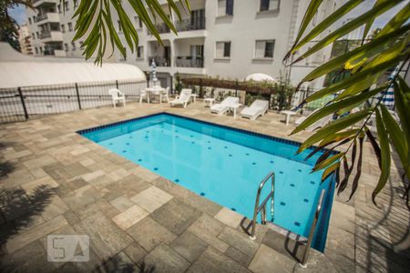 Apartamento à venda com 100m², 3 quartos e 1 vagaÁrea comum - Piscina