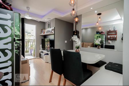 Sala de apartamento para alugar com 3 quartos, 56m² em Sampaio, Rio de Janeiro