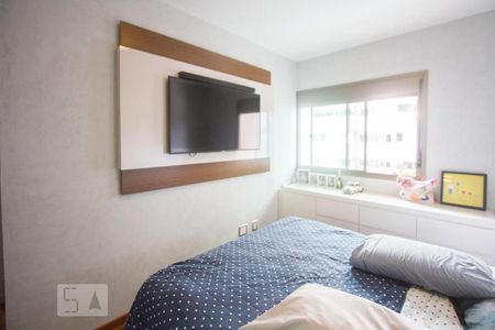 Suíte de apartamento para alugar com 2 quartos, 72m² em Brooklin Paulista, São Paulo