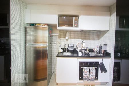 Apartamento para alugar com 72m², 2 quartos e 1 vagaCozinha