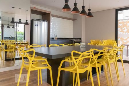 Apartamento para alugar com 49m², 2 quartos e 1 vaga Apartamento para alugar com 49m², 2 quartos e 1 vagaSalão de Festas