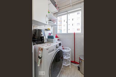 Apartamento para alugar com 58m², 2 quartos e 1 vagaÁrea de Serviço