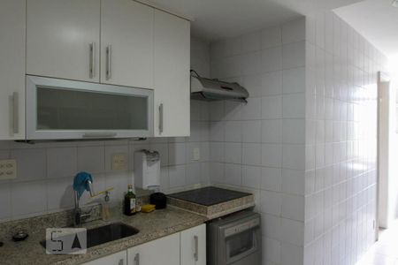 Apartamento para alugar com 100m², 2 quartos e 1 vagaCozinha