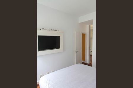 Apartamento para alugar com 100m², 2 quartos e 1 vagaQuarto - Suíte