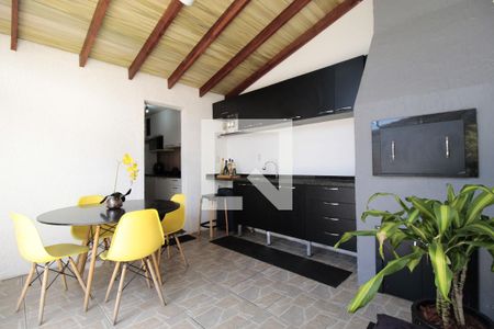 Casa de condomínio à venda com 100m², 2 quartos e 2 vagasÁrea gourmet