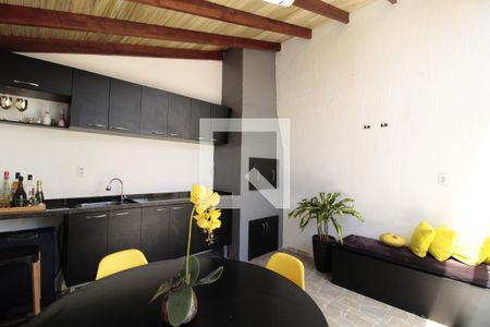 Casa de condomínio à venda com 100m², 2 quartos e 2 vagasÁrea gourmet