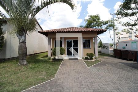 Casa de condomínio à venda com 100m², 2 quartos e 2 vagasÁrea comum - Salão de festas
