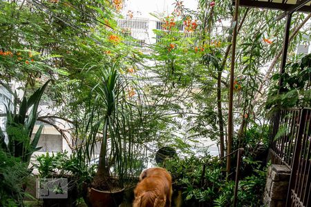 Apartamento à venda com 180m², 4 quartos e 1 vagaFachada