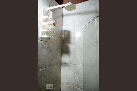 Apartamento à venda com 180m², 4 quartos e 1 vagaBanheiro da Suíte - Chuveiro