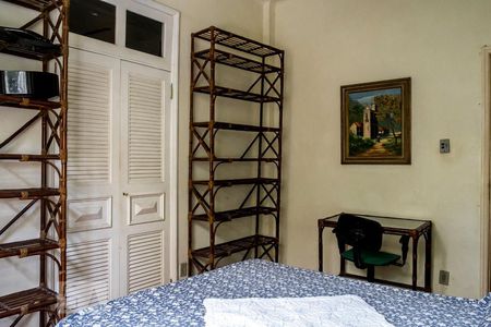 Apartamento à venda com 180m², 4 quartos e 1 vagaQuarto 2