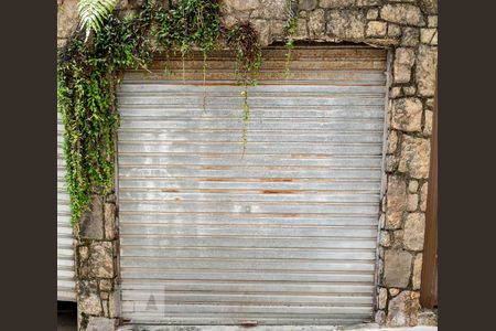 Apartamento à venda com 180m², 4 quartos e 1 vagaEntrada da garagem