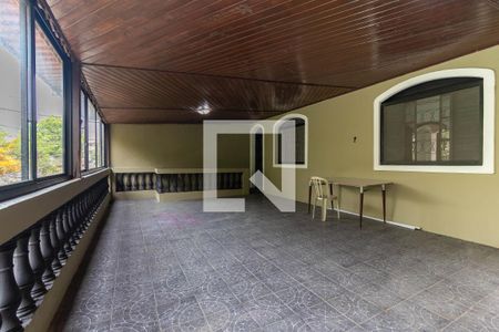 Casa para alugar com 300m², 2 quartos e 2 vagas Casa para alugar com 300m², 2 quartos e 2 vagasEspaço Gourmet