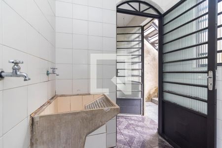 Casa para alugar com 300m², 2 quartos e 2 vagas Casa para alugar com 300m², 2 quartos e 2 vagasÁrea de Serviço