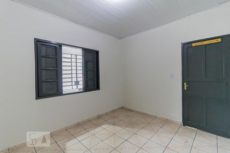 Quarto 1 de casa para alugar com 2 quartos, 270m² em Cidade Antônio Estêvão de Carvalho, São Paulo