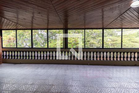 Casa para alugar com 300m², 2 quartos e 2 vagas Casa para alugar com 300m², 2 quartos e 2 vagasEspaço Gourmet