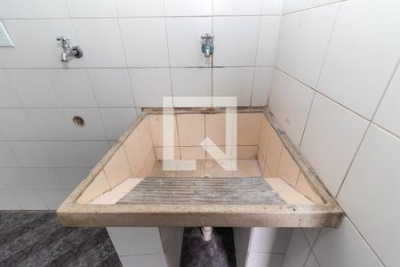 Casa para alugar com 300m², 2 quartos e 2 vagas Casa para alugar com 300m², 2 quartos e 2 vagasÁrea de Serviço