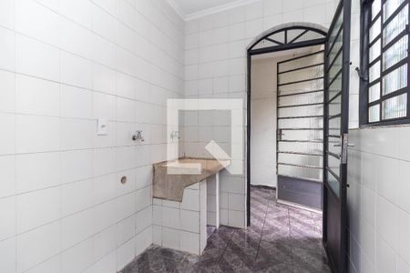 Casa para alugar com 300m², 2 quartos e 2 vagas Casa para alugar com 300m², 2 quartos e 2 vagasÁrea de Serviço