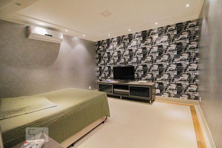 Casa à venda com 600m², 4 quartos e 5 vagas Casa à venda com 600m², 4 quartos e 5 vagas Quarto 4