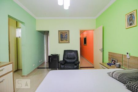 Casa à venda com 600m², 4 quartos e 5 vagas Casa à venda com 600m², 4 quartos e 5 vagasQuarto 1
