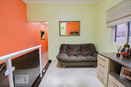 Casa à venda com 600m², 4 quartos e 5 vagas Casa à venda com 600m², 4 quartos e 5 vagasescritorio