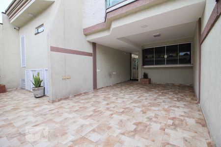 Casa à venda com 600m², 4 quartos e 5 vagas Casa à venda com 600m², 4 quartos e 5 vagasGaragem