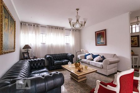 Sala de casa à venda com 4 quartos, 212m² em Planalto Paulista, São Paulo