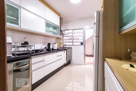 Cozinha de casa à venda com 4 quartos, 212m² em Planalto Paulista, São Paulo