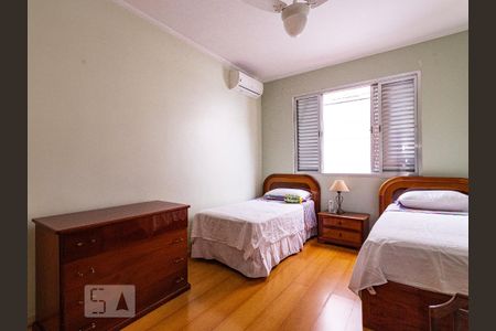 Quarto 1 de casa à venda com 4 quartos, 212m² em Planalto Paulista, São Paulo