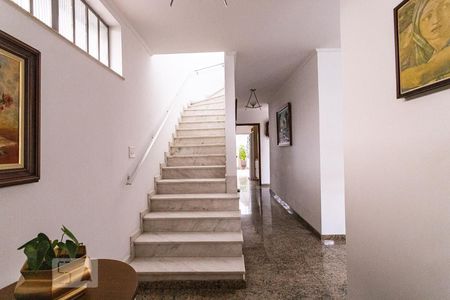 Sala de casa à venda com 4 quartos, 212m² em Planalto Paulista, São Paulo