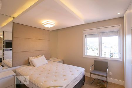 Suíte de apartamento para alugar com 1 quarto, 48m² em Jardim Botânico, Porto Alegre
