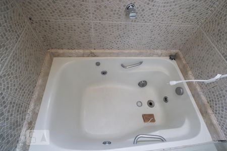 Apartamento à venda com 70m², 2 quartos e 1 vagaBanheiro