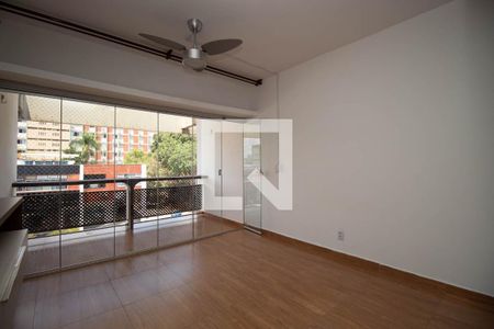 Sala/Quarto de kitnet/studio para alugar com 1 quarto, 40m² em Asa Norte, Brasília