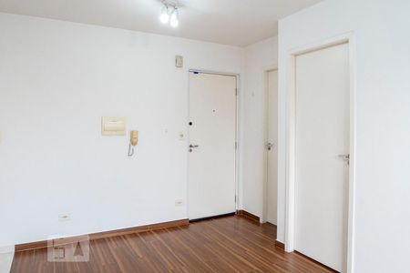 Sala de apartamento para alugar com 1 quarto, 38m² em Cambuci, São Paulo