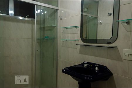 Banheiro de apartamento para alugar com 2 quartos, 82m² em Centro, São Paulo