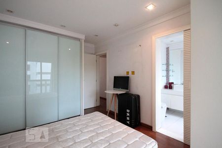 Apartamento à venda com 185m², 3 quartos e 3 vagasSuíte 1