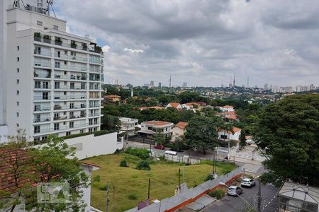 Apartamento à venda com 185m², 3 quartos e 3 vagasVista