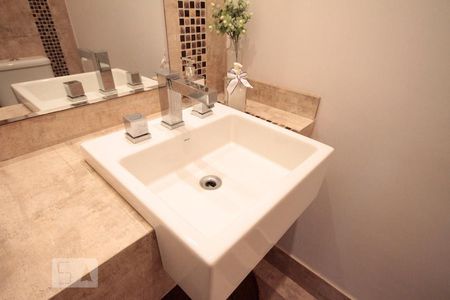 Apartamento à venda com 185m², 3 quartos e 3 vagasLavabo