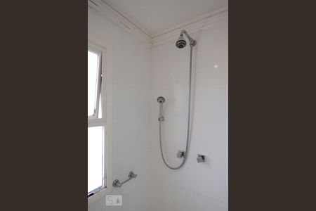 Apartamento à venda com 185m², 3 quartos e 3 vagasBanheiro da Suíte 2