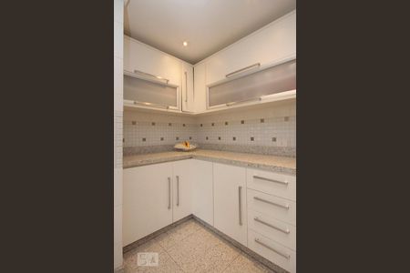 Apartamento à venda com 185m², 3 quartos e 3 vagasCozinha