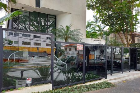 Apartamento à venda com 185m², 3 quartos e 3 vagasFachada