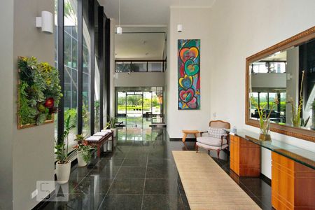 Apartamento à venda com 185m², 3 quartos e 3 vagasHall Social