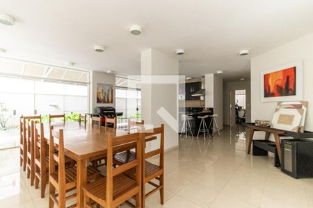 Apartamento à venda com 254m², 4 quartos e 2 vagasSalão de Festas