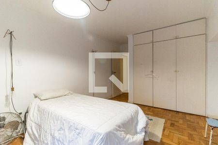 Apartamento à venda com 254m², 4 quartos e 2 vagasQuarto 2