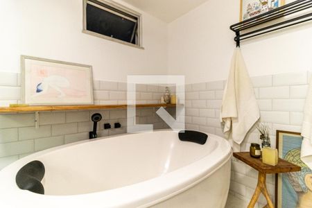 Apartamento à venda com 254m², 4 quartos e 2 vagasBanheiro da Suíte 2