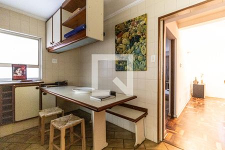 Apartamento à venda com 254m², 4 quartos e 2 vagasCopa